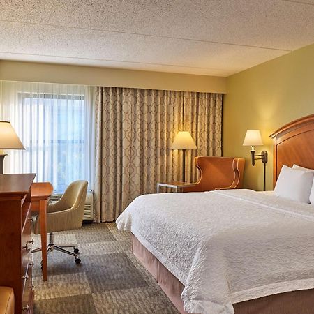Hampton Inn San Antonio Stone Oak Exterior photo