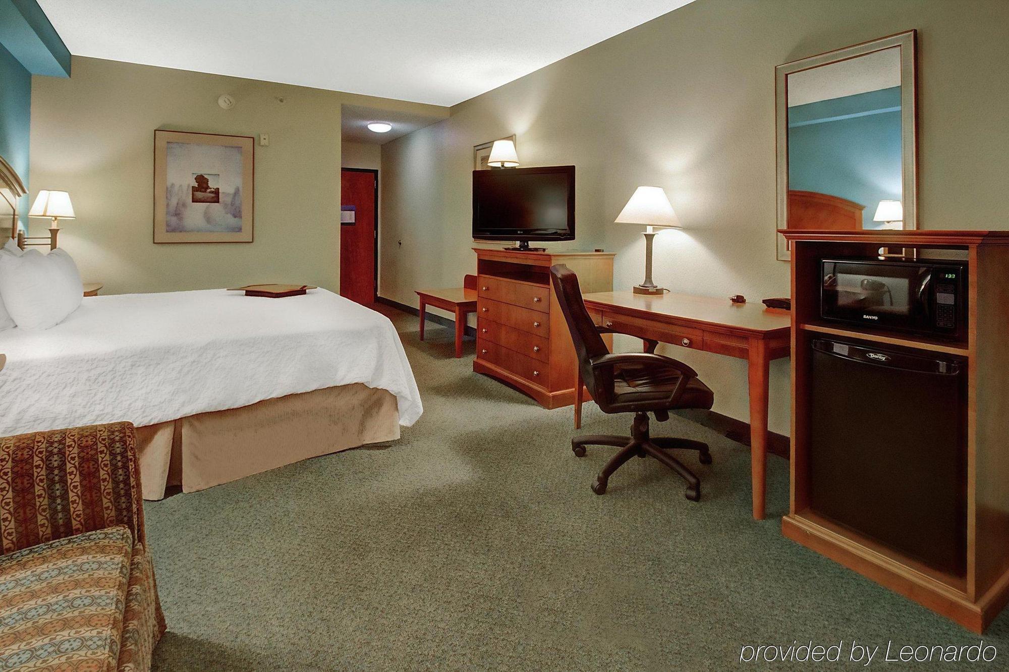 Hampton Inn San Antonio Stone Oak Exterior photo